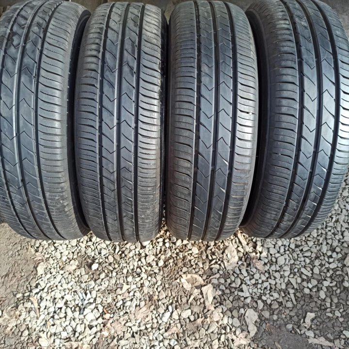 Летние шины Toyo 185/70 R14 2022 год