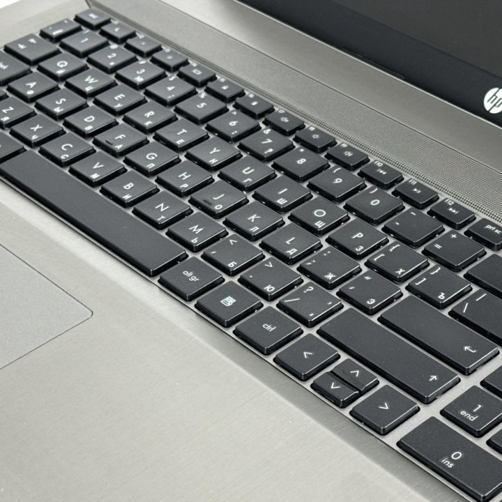 HP ProBook 17.3 Core i3 - i5