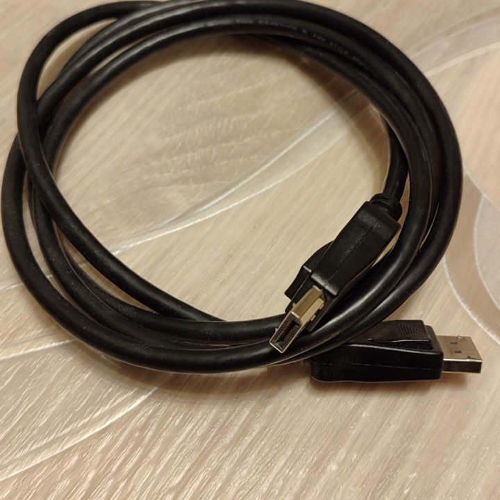 Кабель Displayport