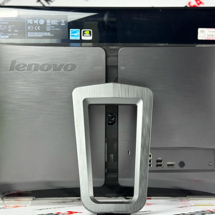 Моноблок Lenovo 23