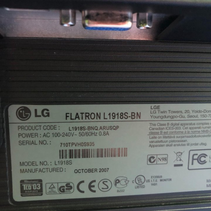 Монитор LG Flatron L1918S-BN 19 дюймов