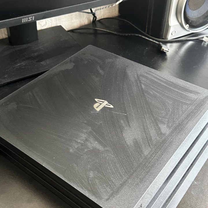 PS4 PRO 1TR