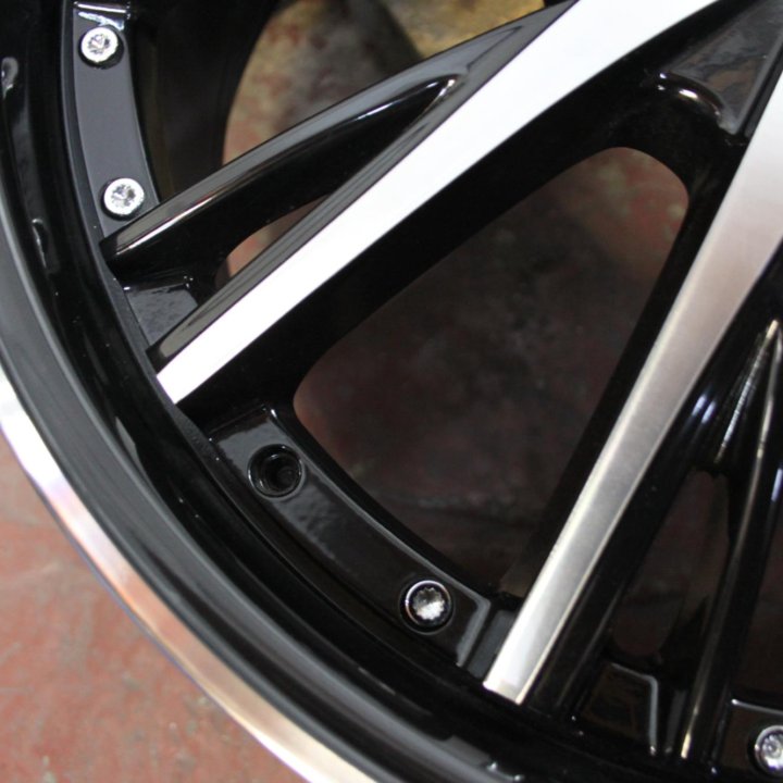 Диски R20 Anhelo Corazon Charmant 5x114,3 8,5J