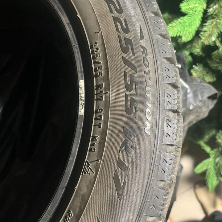 Шины зимние шипованные Pirelli ice zero