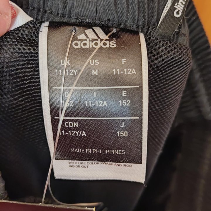 Adidas новые оригинальные штаны