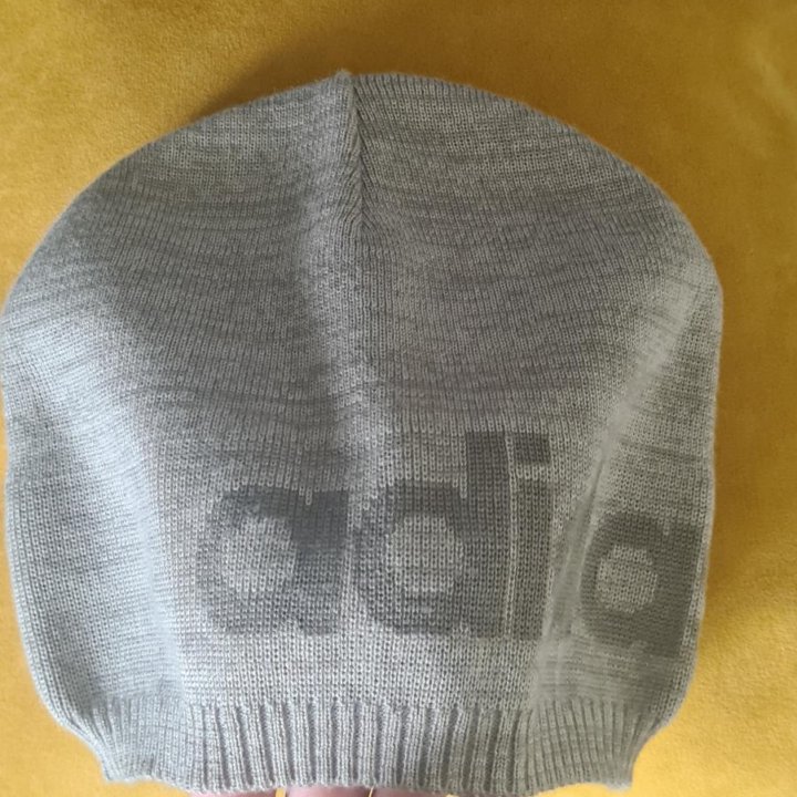 Шапка adidas