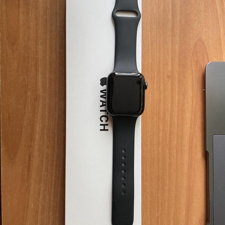 Apple Watch SE