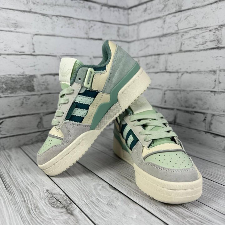 Кроссовки Adidas Forum