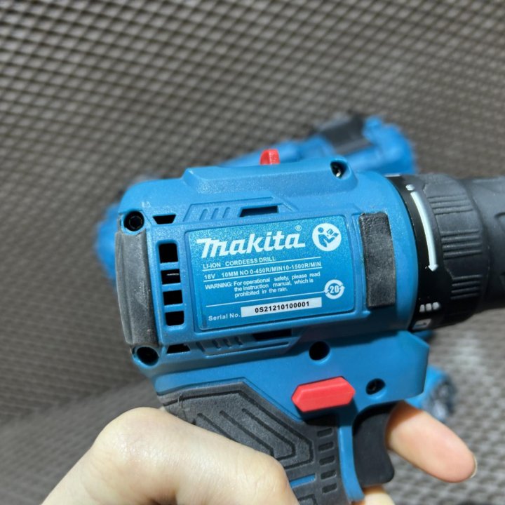 Шуруповерт makita 18 v