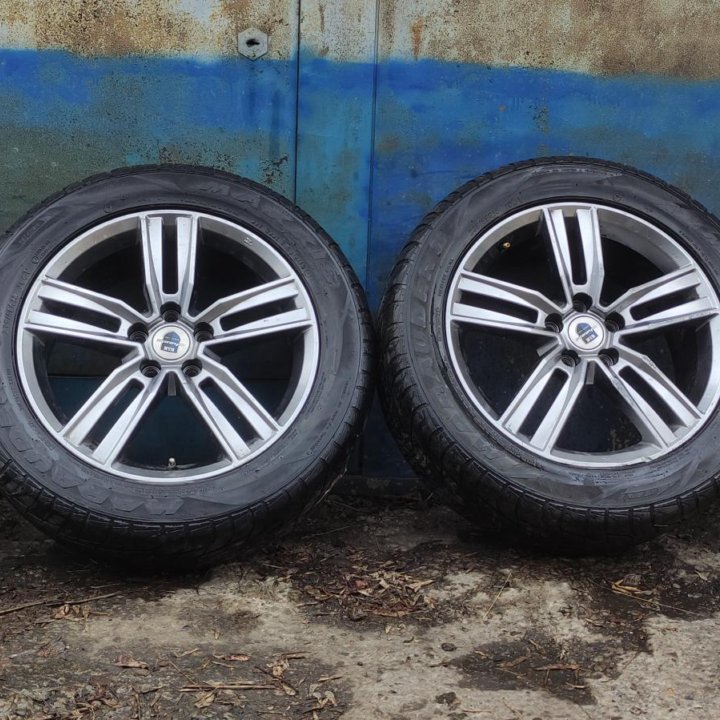 Лето R18 5x114.3 Maxxis 235/55