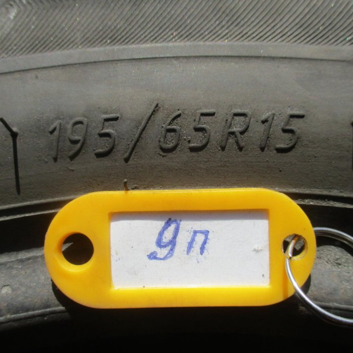 4шт. 195 \ 65 R15 Viatti Strada Asimmetrico