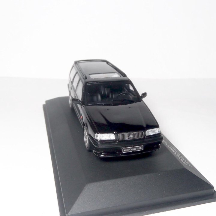 Volvo 850 T-5R estate 1995 1/43 Вольво Чёрная