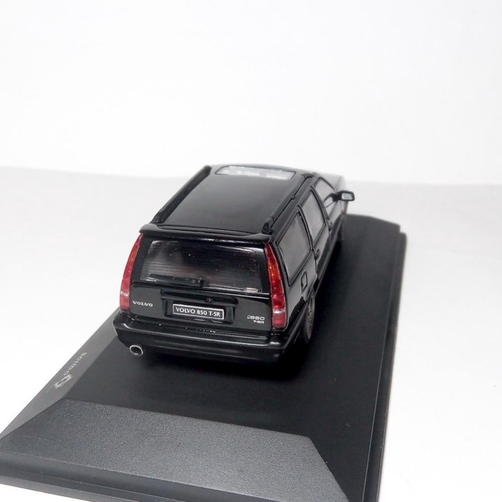 Volvo 850 T-5R estate 1995 1/43 Вольво Чёрная