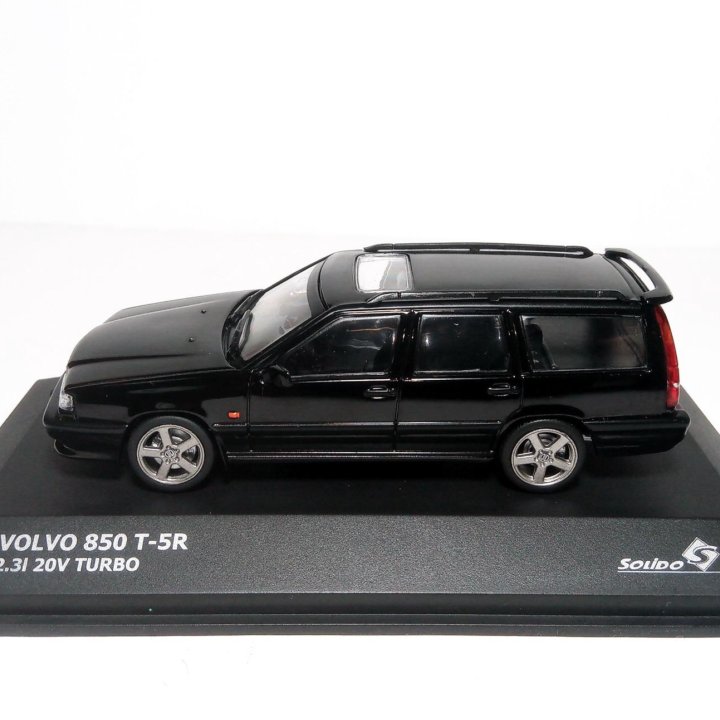 Volvo 850 T-5R estate 1995 1/43 Вольво Чёрная