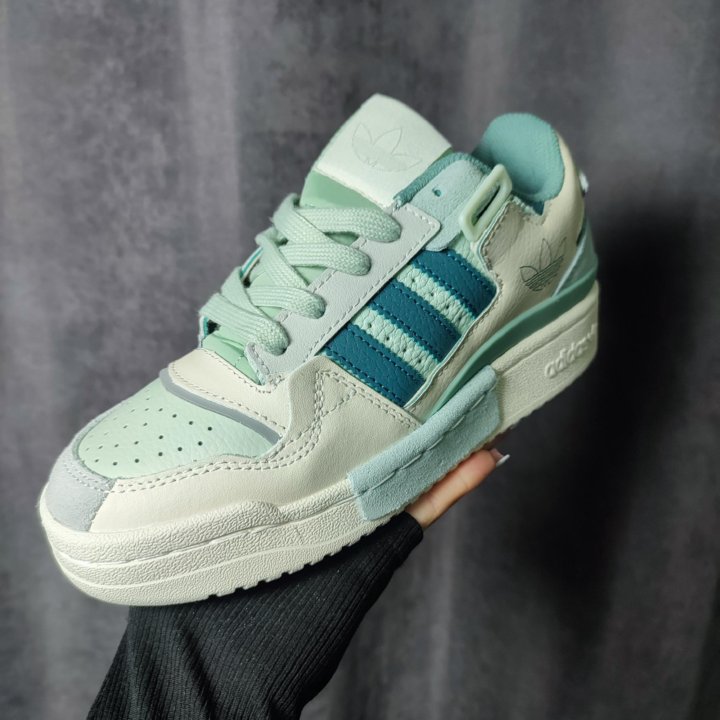 Кроссовки Adidas Forum