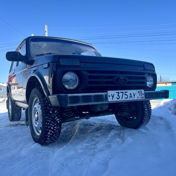 ВАЗ (Lada) Niva (4x4/Legend), 2011