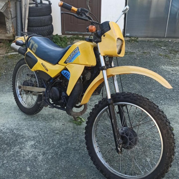 Suzuki TS50