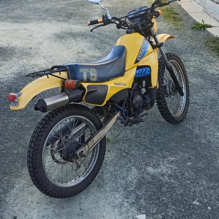 Suzuki TS50