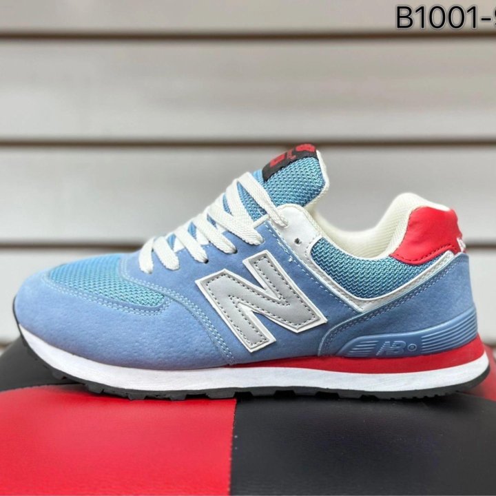 Кроссовки женские new balance