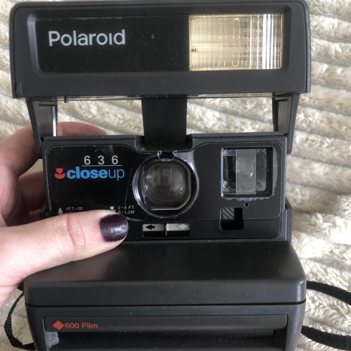 Polaroid 635CL