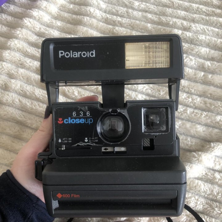 Polaroid 635CL