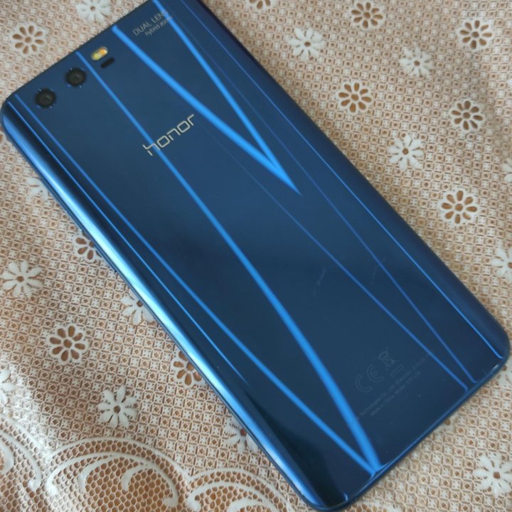 Honor 9, 4/64 gb