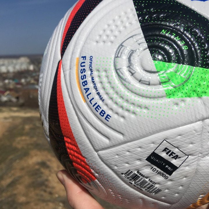 Футбольный мяч euro 24