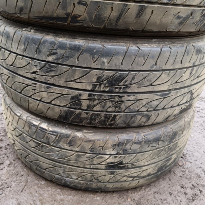 Комплект фирменных шин Dunlop R15 195/60 LeMans
