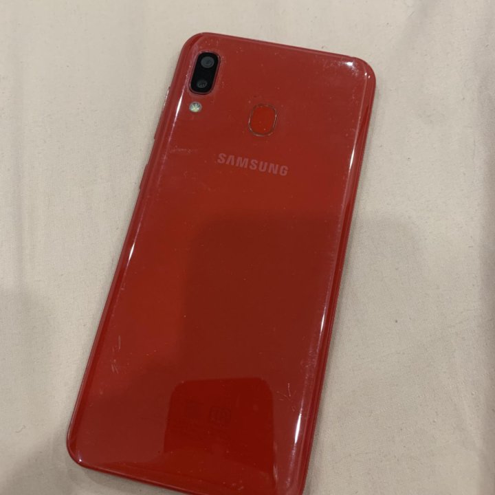 Samsung Galaxy A20