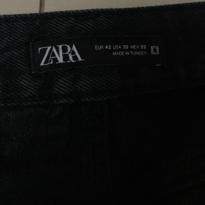 Zara джинсы мужские (оригинал)