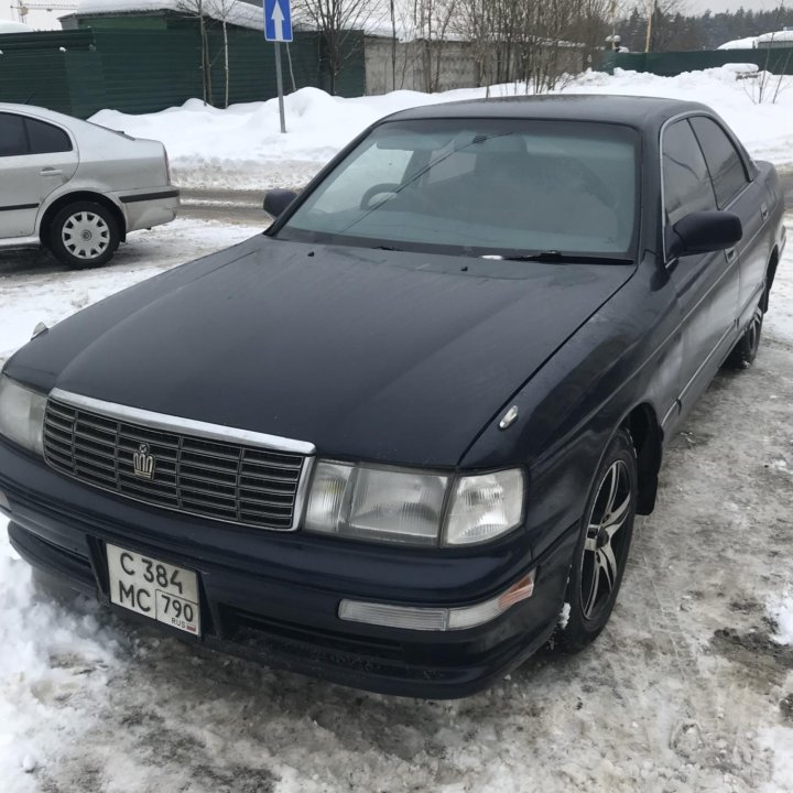 Toyota Crown, 1995