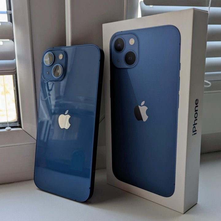 Смартфон Apple iPhone 13 128GB