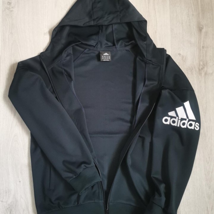 Новый спортивный костюм Adidas большие размеры.