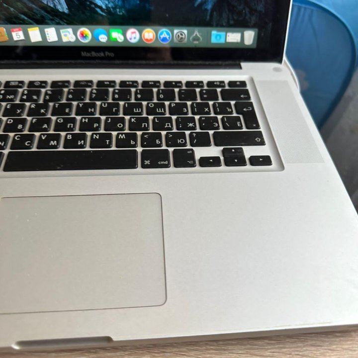 MacBook Pro 15 2.8ghz x2/4gb ОЗУ /500gb HDD/geforc