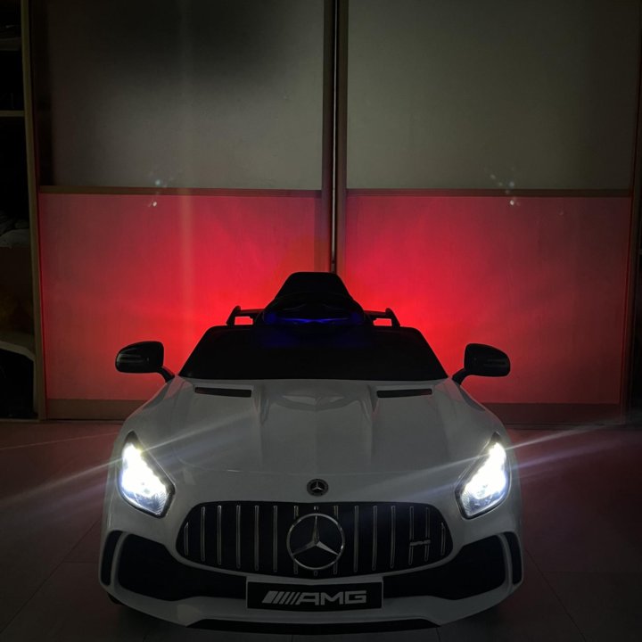 Электромобиль Mercedes AMG