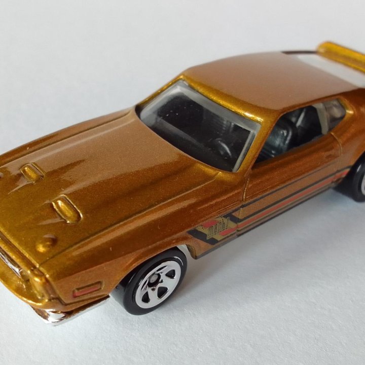 Ford Mustang Mach 1