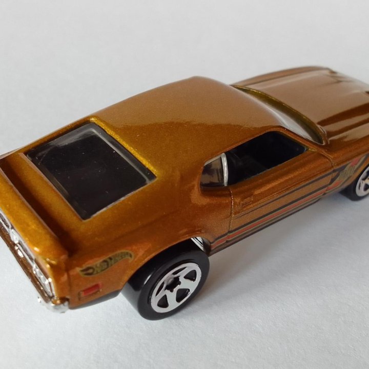 Ford Mustang Mach 1