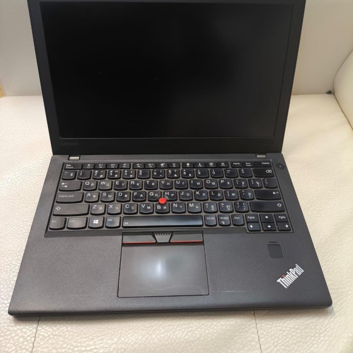 Lenovo X270 FULL HD IPS , 256gb SSD, CORE I5 6200u