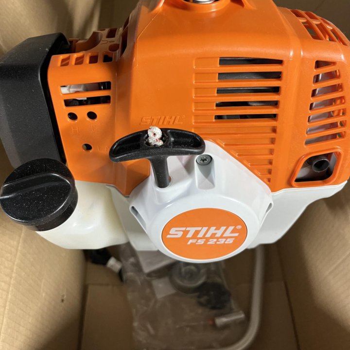 Триммер Stihl FS 235 бензиновый, 41512000021