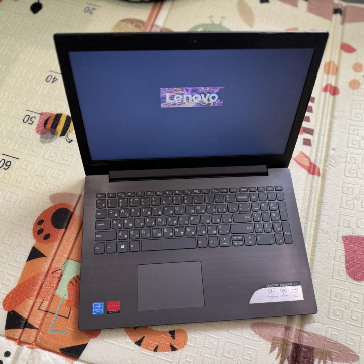 Продам ноутбук Lenovo 320-15i 8Gb/SSD/530 2Gb