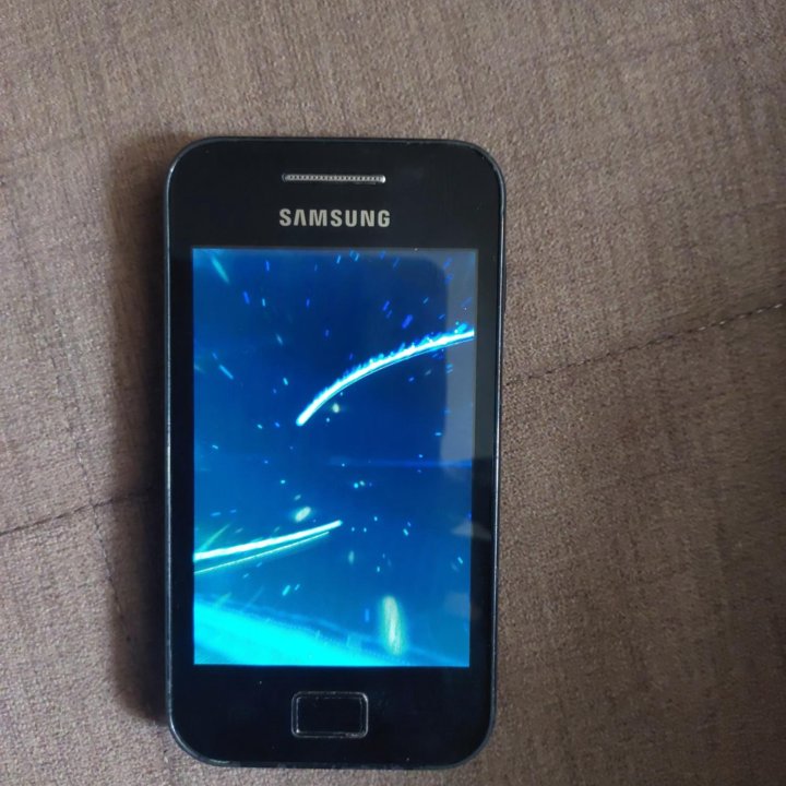 Телефон Samsung ACE GT-S5830i