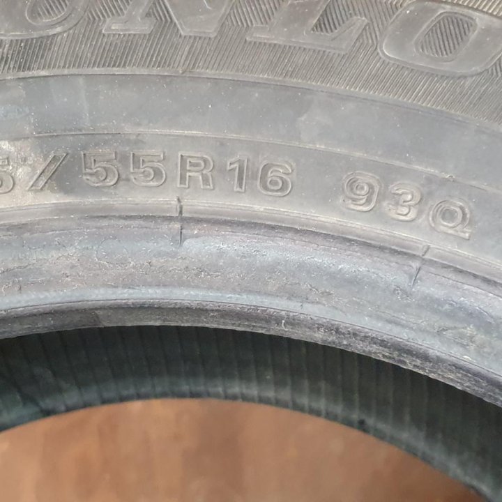 215/55/16 Dunlop WinterMaxxWM02 2019 год.