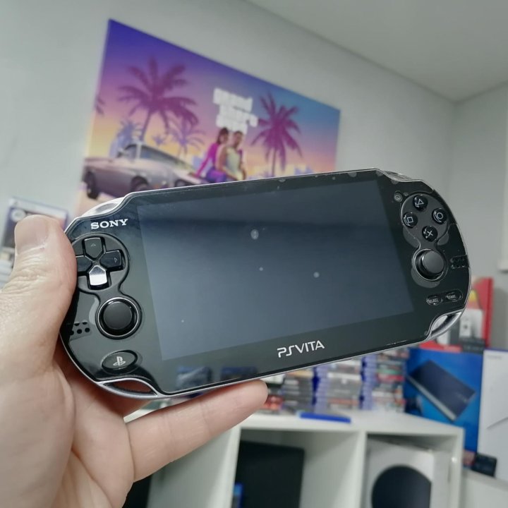 PS Vita 32gb +игры