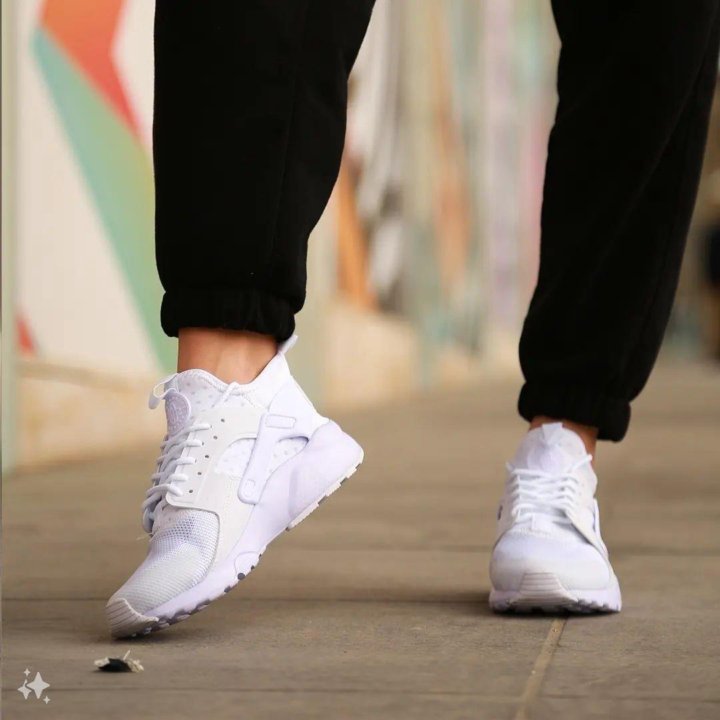 Кроссовки женские nike air huarache white