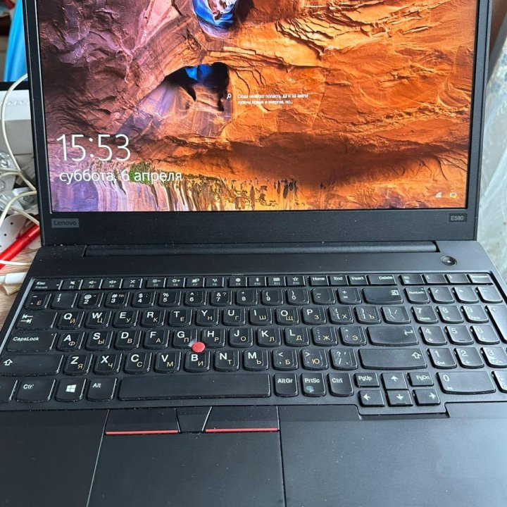 Thinkpad 580 Full hd IPs , CORE I5 8250u/8gb (16gb