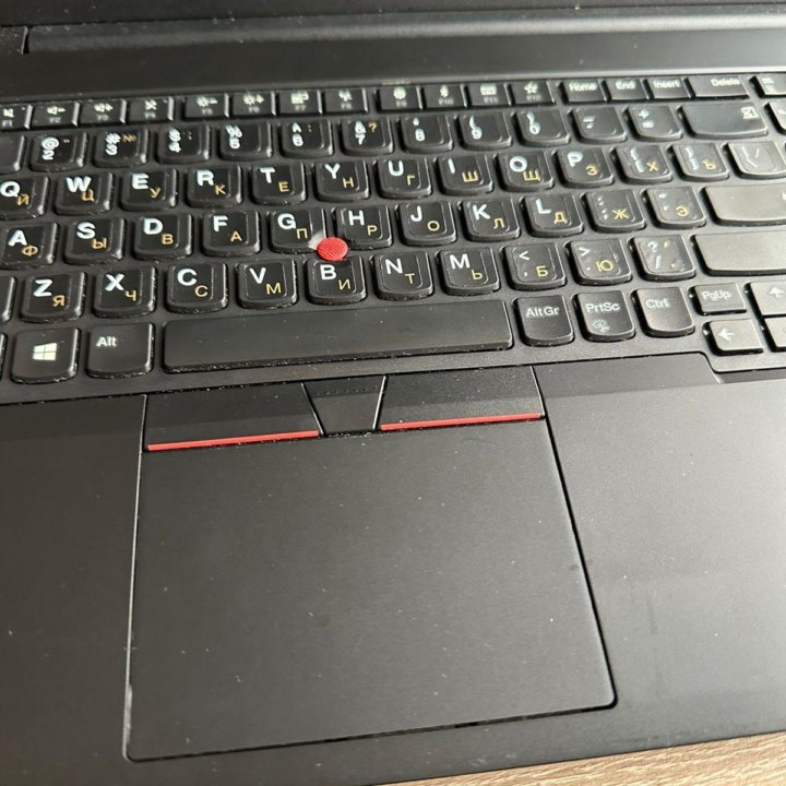 Thinkpad 580 Full hd IPs , CORE I5 8250u/8gb (16gb