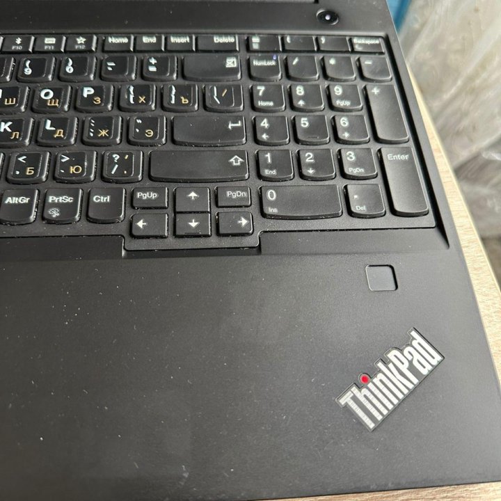 Thinkpad 580 Full hd IPs , CORE I5 8250u/8gb (16gb