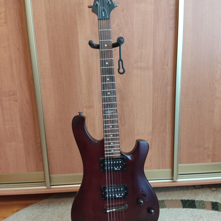 Электро гитара Schecter SGR 006 WSN