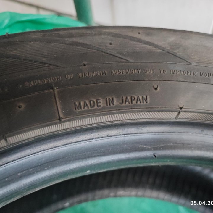 Toyo 225/50 R17 липучка