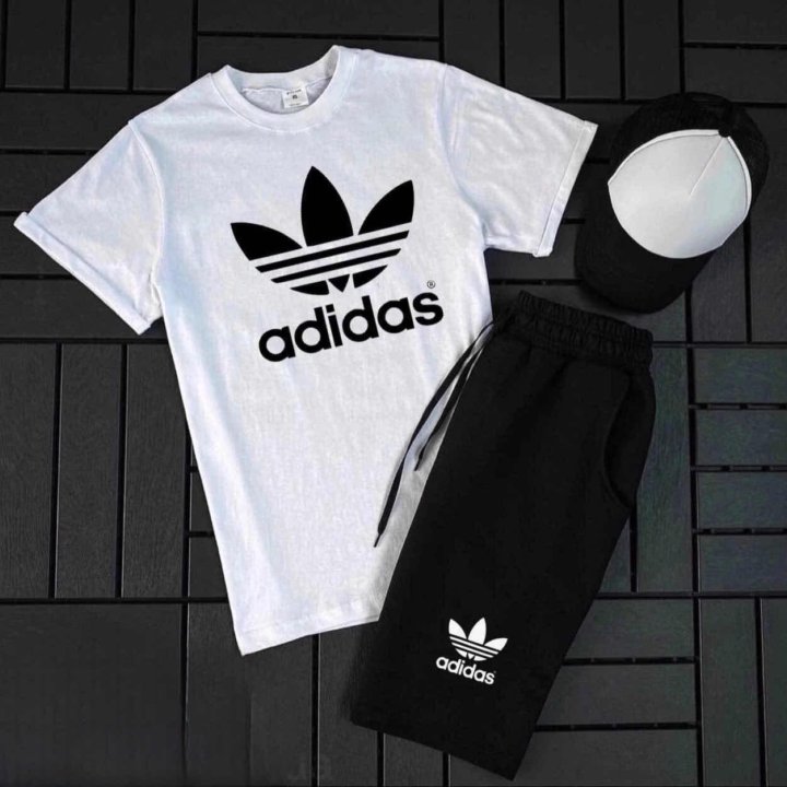 Костюм Adidas